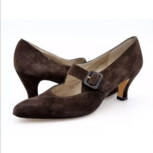 Salvatore Ferragamo Womens Brown Suede Pump Heels